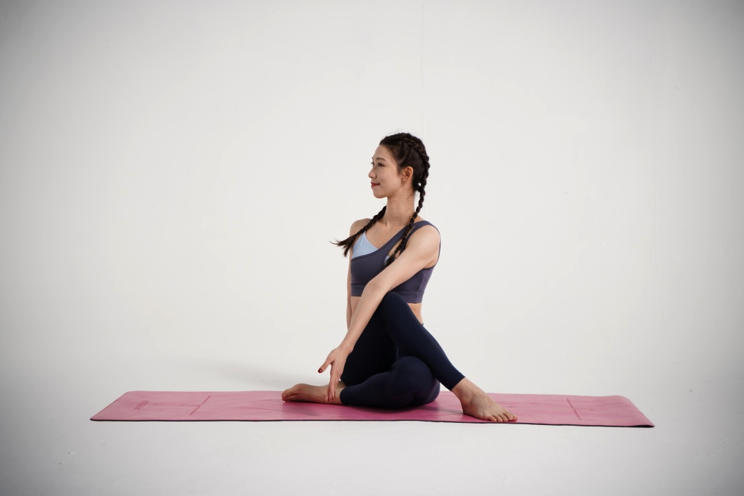 睡眠不好?这五个瑜伽动作能帮你!-要炼 睡眠不好?这五个瑜伽动作能帮你!-要炼